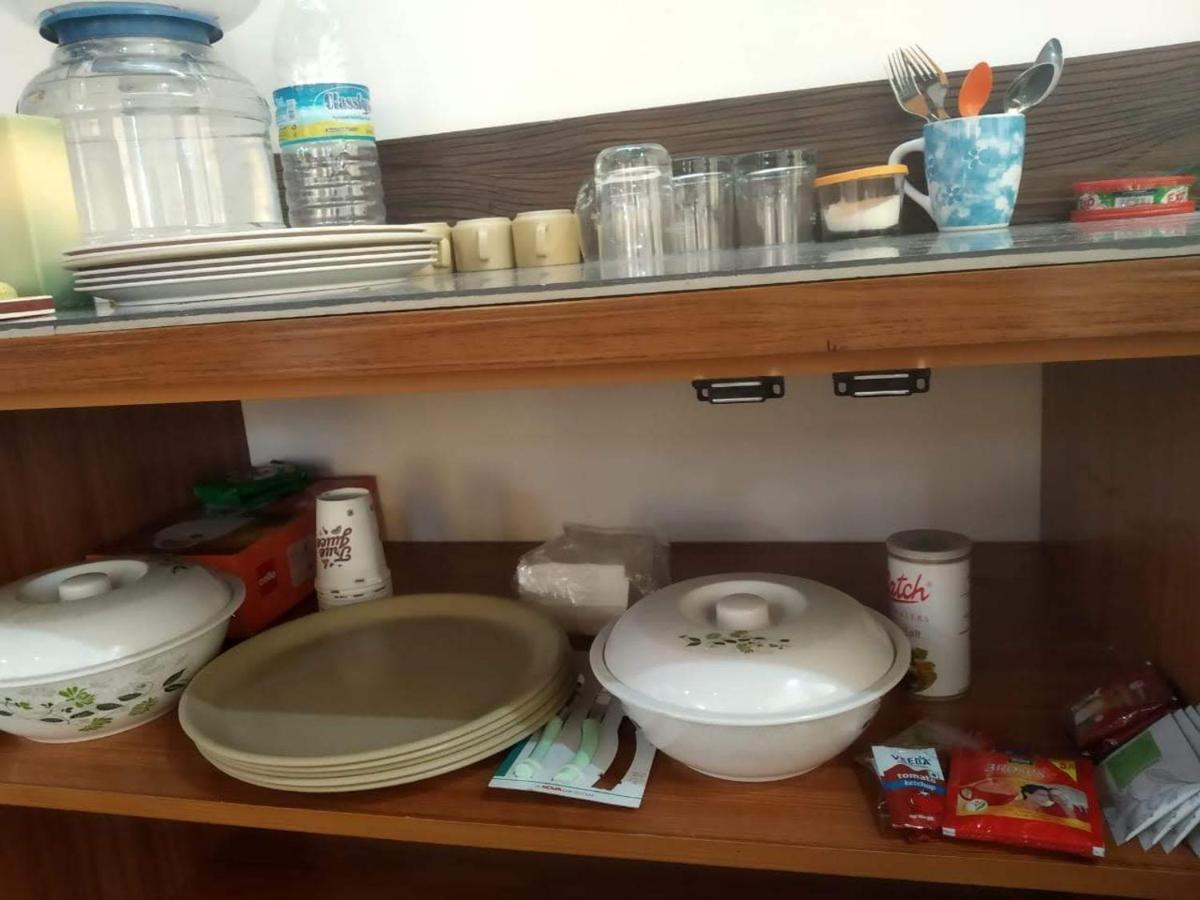 Waves Beach House ポンディシェリ エクステリア 写真